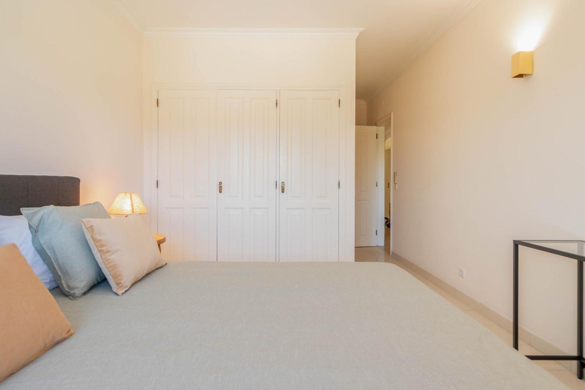 Central Cascais Apartment With Private Parking Exterior foto